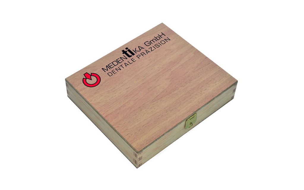 Houtenkist Medentika, zonder inhoud